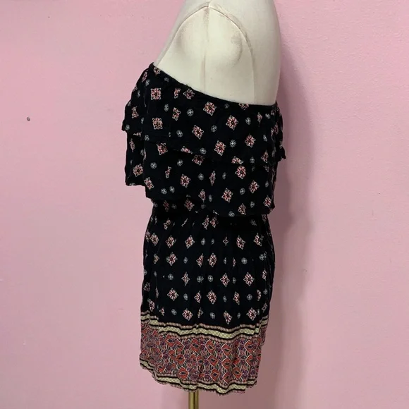 Hollister Black Strapless Patterned Romper XS - Picture 5 of 10